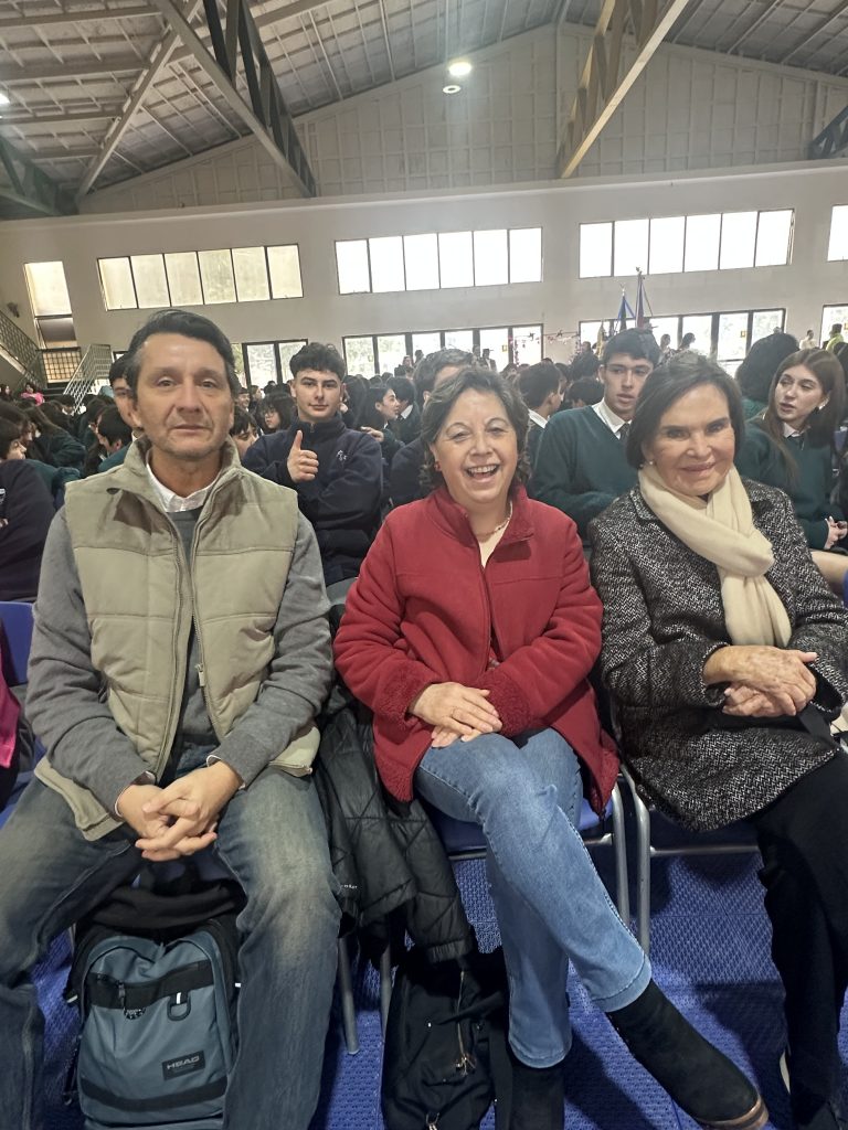 MISA A LA CHILENA EN COLEGIO VALLE DEL ACONCAGUA